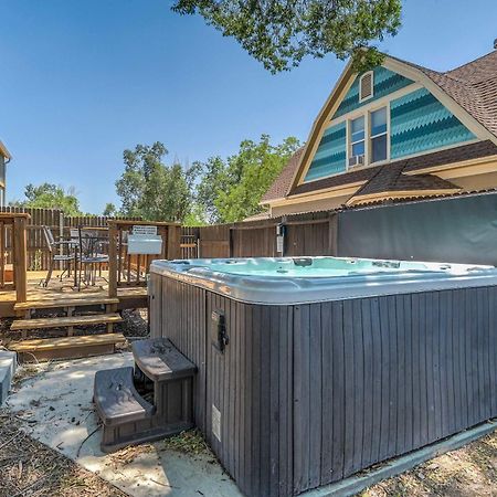 The Vibrant Victorian Hot Tub & Fire Pit In Occ Villa Colorado Springs Ngoại thất bức ảnh