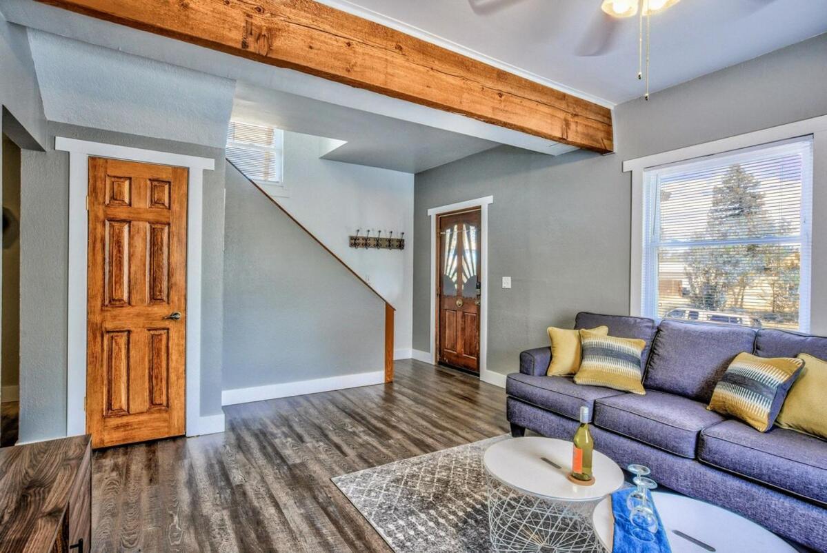 The Vibrant Victorian Hot Tub & Fire Pit In Occ Villa Colorado Springs Ngoại thất bức ảnh