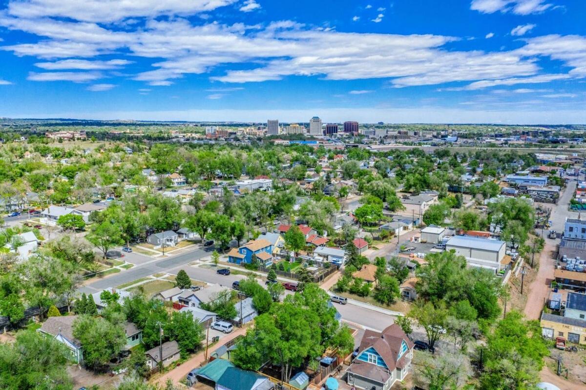 The Vibrant Victorian Hot Tub & Fire Pit In Occ Villa Colorado Springs Ngoại thất bức ảnh